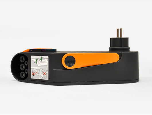 66635ADE00EU Mobilná dokovacia stanica 2,3kW