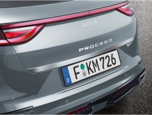 J7491ADE20BR Lišta kufrových dverí KIA ProCeed, brúsený vzhľad
