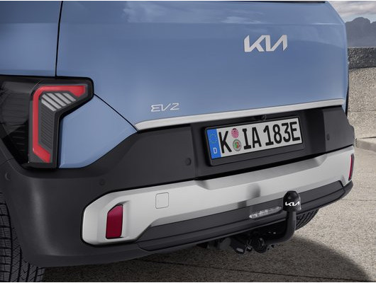 Lišta kufrových dverí KIA EV2, vzhľad brúseného hliníka