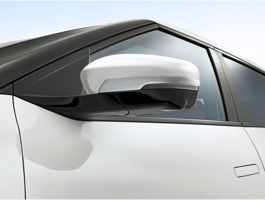 SZ431ADE00BR Krytky spätných zrkadiel KIA EV4, vzhľad brúseného hliníka