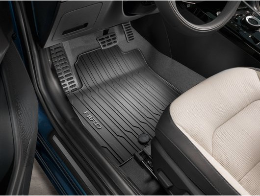 AT131ADE00P Gumené rohože so sivým logom, KIA Niro PHEV (MY23)
