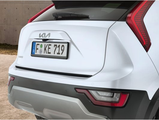 AT491ADE00BL Lišta veka kufra KIA Niro EV, HEV, PHEV, klavírna čierna