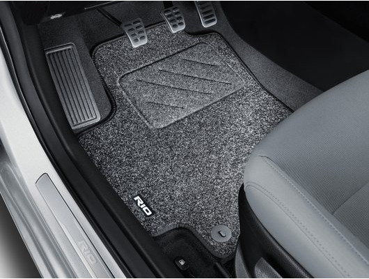 H8141ADE01 Textilné koberce KIA Rio (YB)
