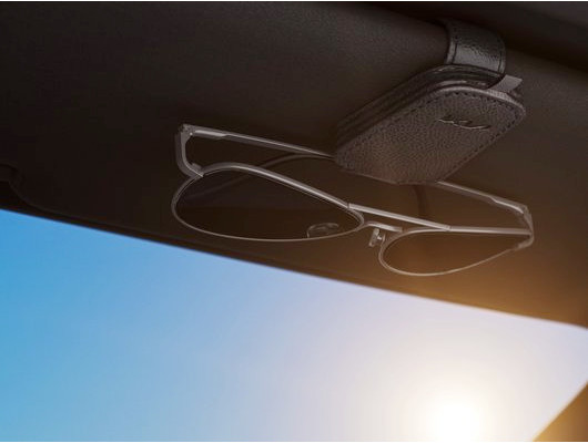 66951ADE5501 Držiak na slnečné okuliare Kia